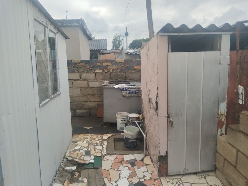 2 Bedroom House For Sale In Dhlamini - Photo 9