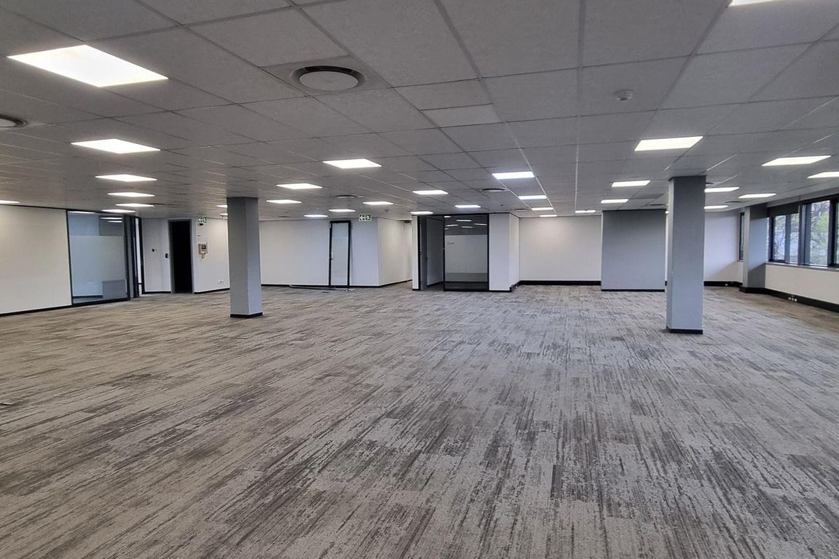 1 056m2 Irene Centurion Office To Let - Photo 5
