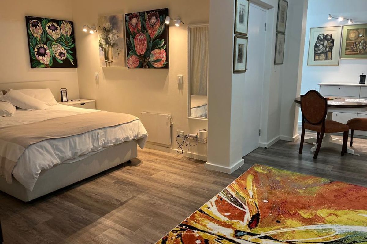 Beautifully decorated one bed apartment off the main house - Photo 4