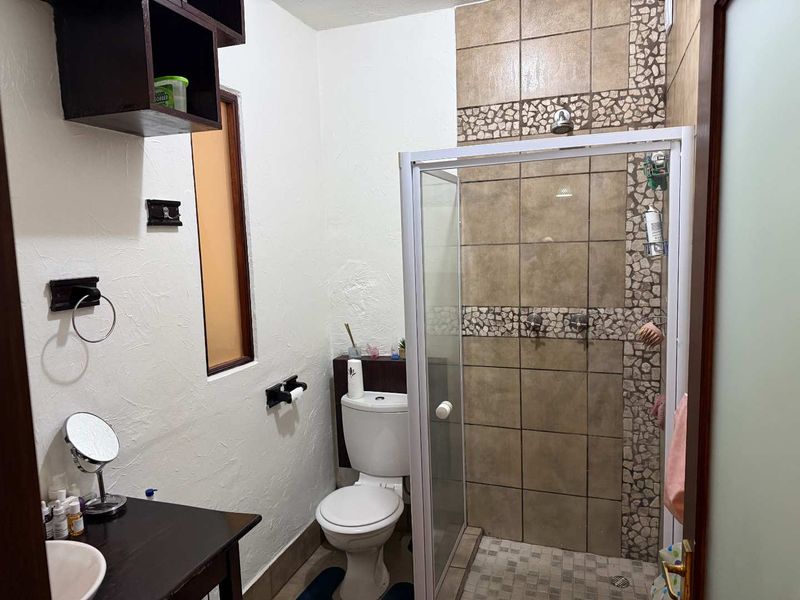 2 BEDROOM APARTMENT TO RENT IN OAKLANDS - Photo 7