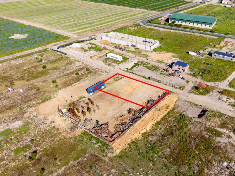 Approximately 1000sqm Vacant Land