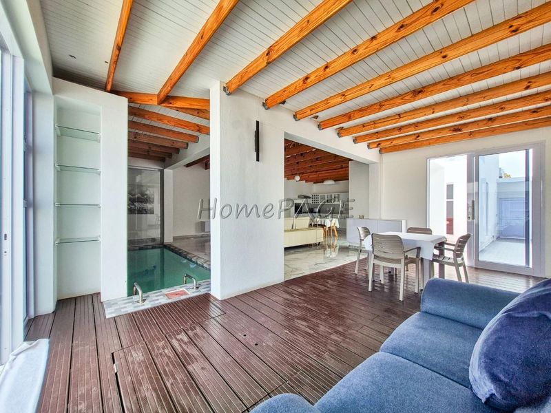 Fairway Estates, Walvis Bay:  Beautiful 4 Bedr Contemporary Home with indoor Pool is for Sale - Photo 6