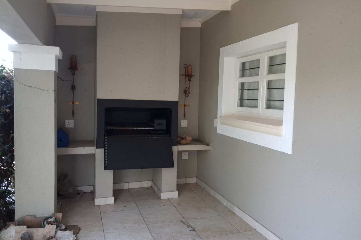 Two bedroom House in Mattafin for rent - Photo 3