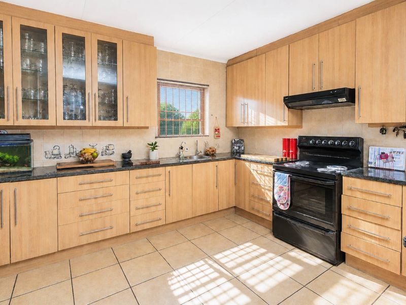 Eden Park Gem: Largest Stand in Secure Gated Community! - Photo 7