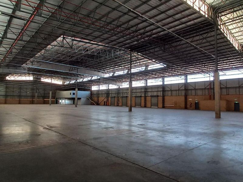 5860m2 Gosforth Industrial Park Warehouse To Let - Photo 9