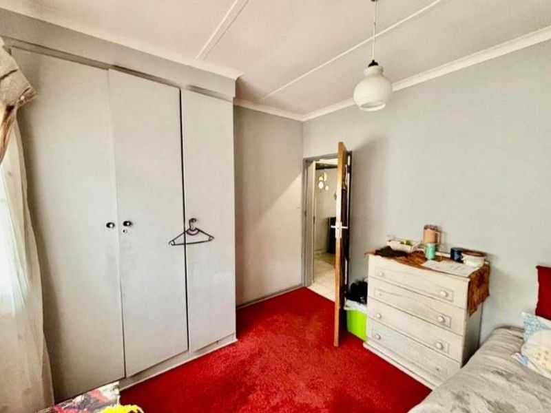 3 Bedroom House For Sale in Vanderbijlpark CW2 - Photo 10