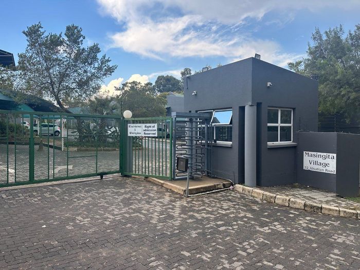 Property #2381230, Apartment Sold in Glen Austin