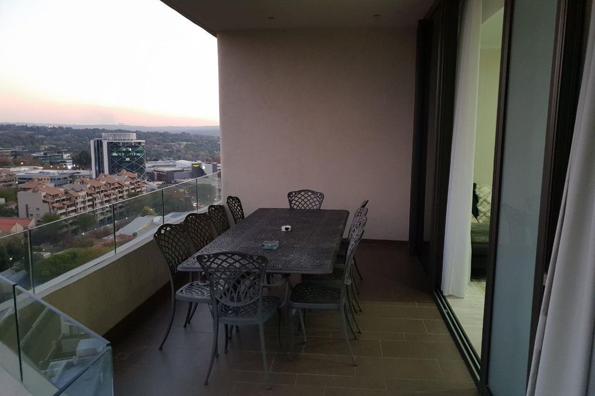 1 Bed Apartment For Sale in Morningside - Photo 3