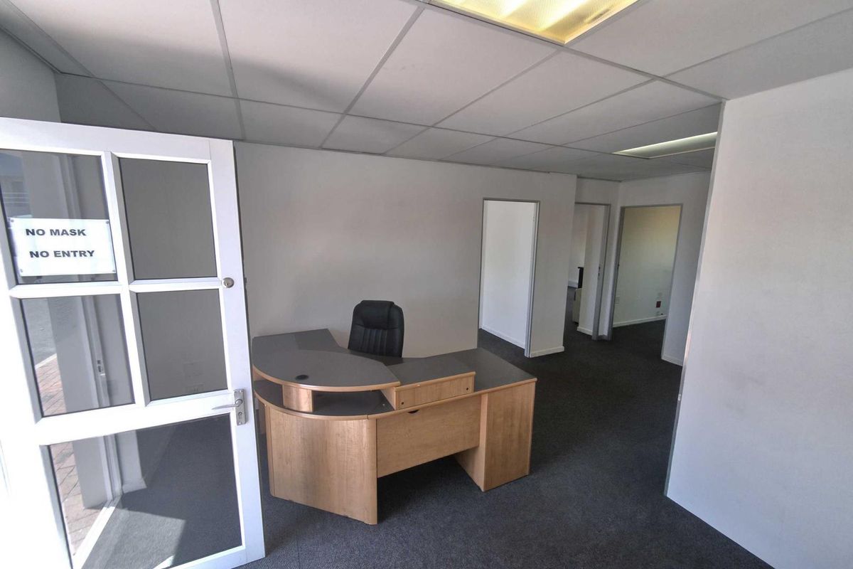 GROUND FLOOR OFFICE | FOR LEASE - Photo 3