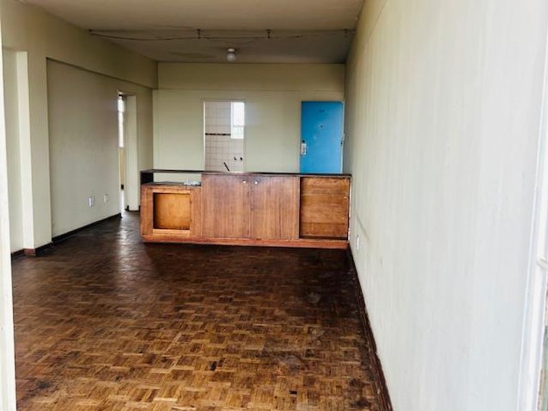 2 bedroom Apartment - Photo 6