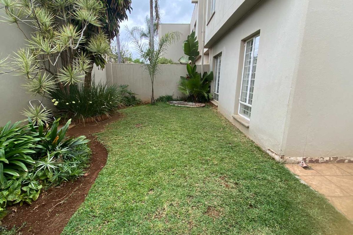 3 Bedroom Townhouse in Pierre Van Ryneveld. - Photo 3