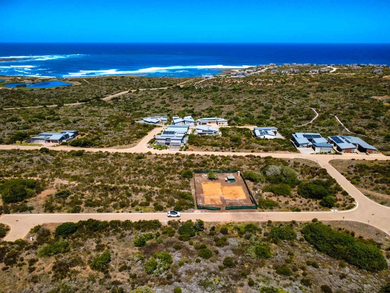 Prime vacant stand for sale in Skulpiesbaai. - Photo 10