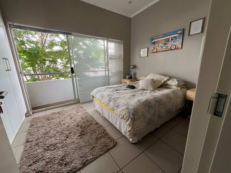 ATTRACTIVE TOWNHOUSE WITHIN A VERY CENTRAL LOCATION - Photo 4