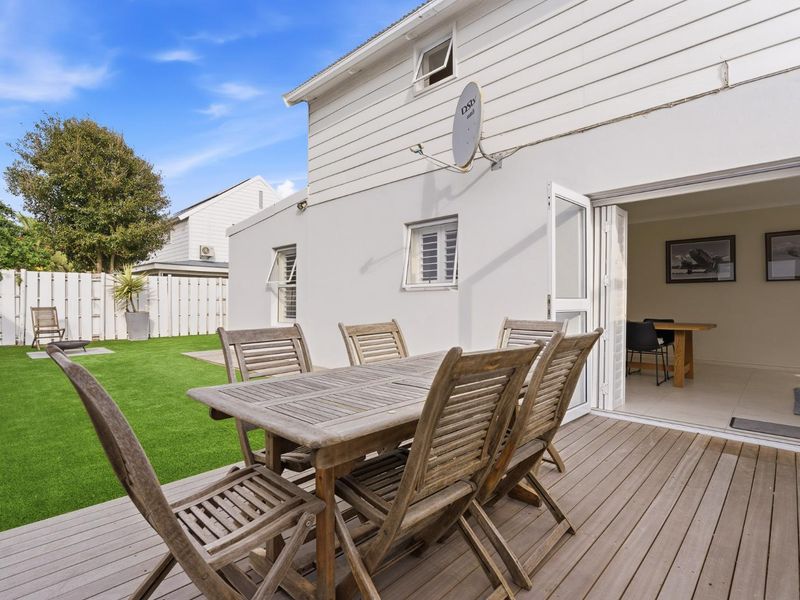Immaculate Double-Storey Home Available To Let - Photo 3