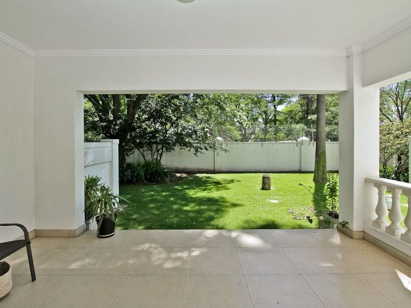 Secure Garden Living. Sophisticated Lifestyle. - Photo 5