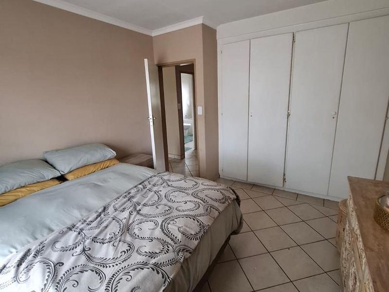 Lovely 2 bedroom unit in Faerie Glen - Photo 7