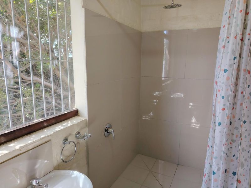 Single studio garden cottage in Milnerton to rent - Photo 6