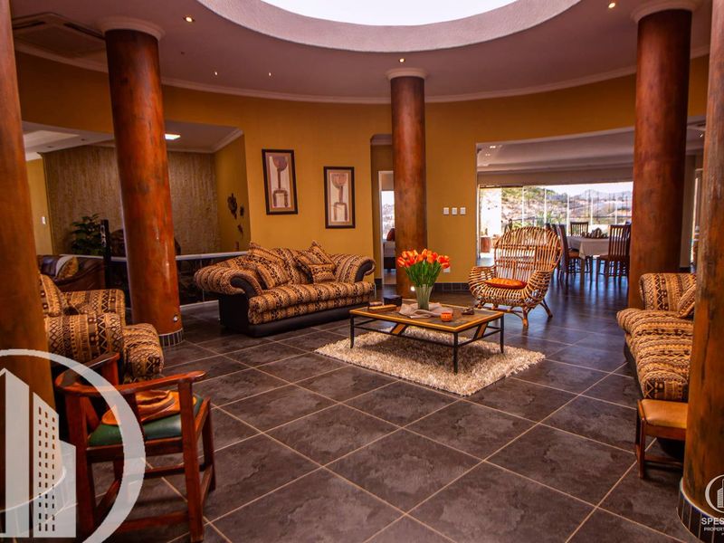 Beautiful House in 5 HA Plot in Brakwater - Photo 10