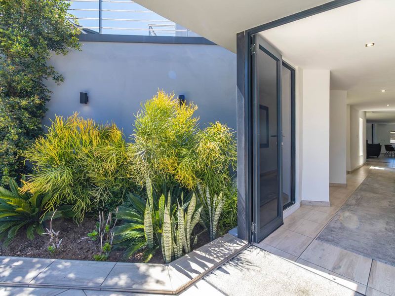 Comfort, Space and Style - Photo 3