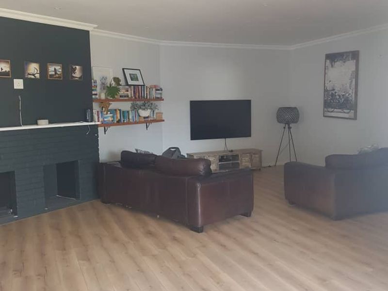 House for sale - Photo 8