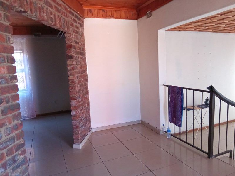 FOR SALE | 3-Bedroom Home with additional Outside Building in Imbali, Pietermaritzburg - Photo 6