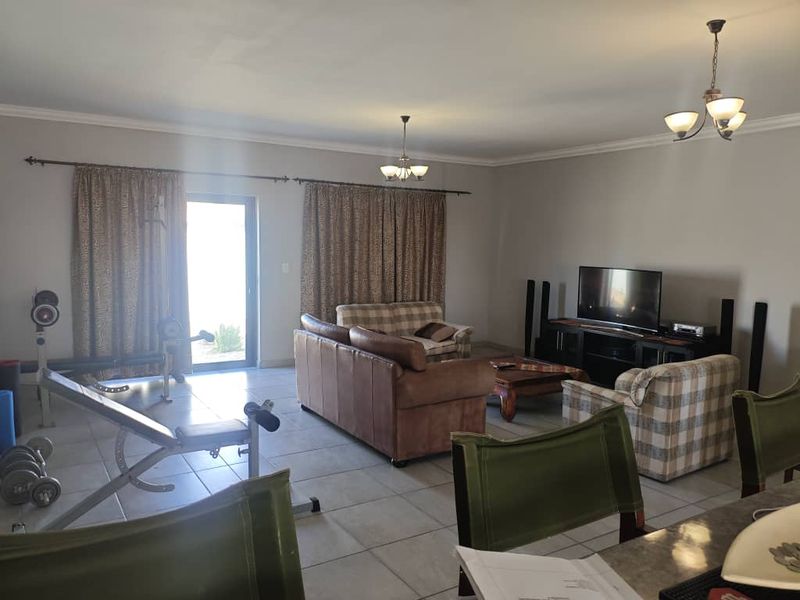 Beautiful House For Sale - Oceanview - Photo 2