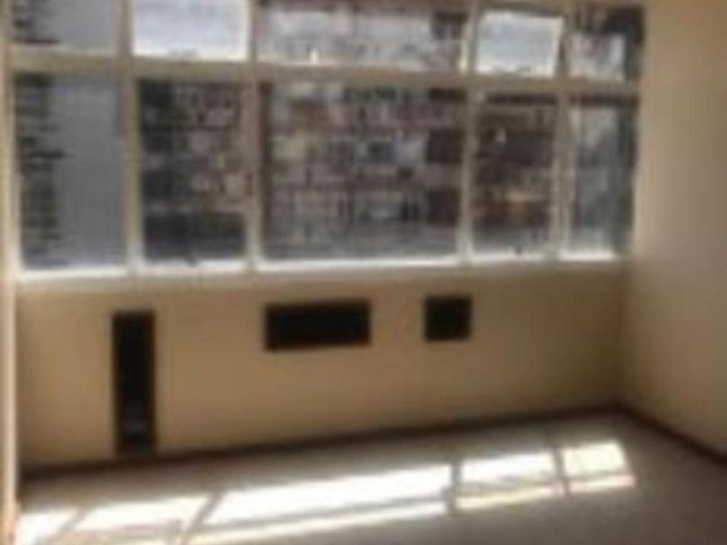 1 Bedroom apartment in Sunnyside - Photo 3