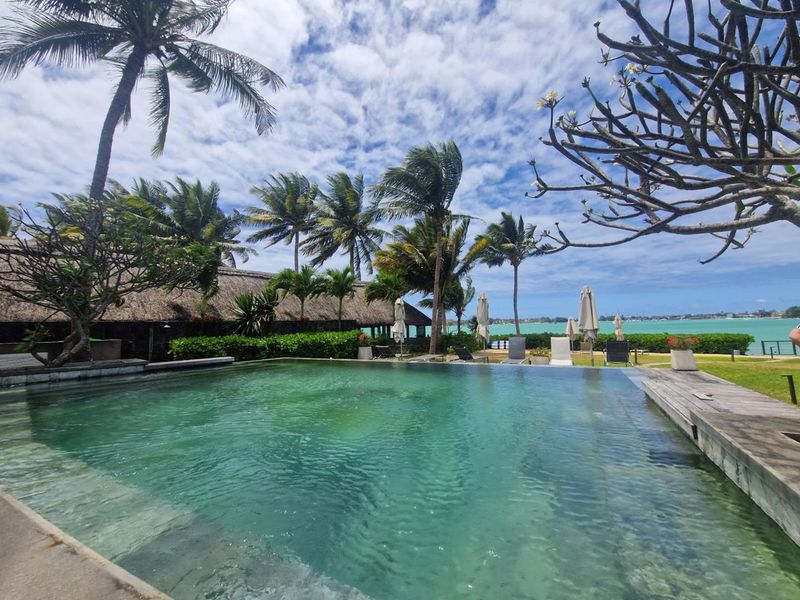 Sea-Facing Apartment – Pointe aux Canonniers - Photo 2