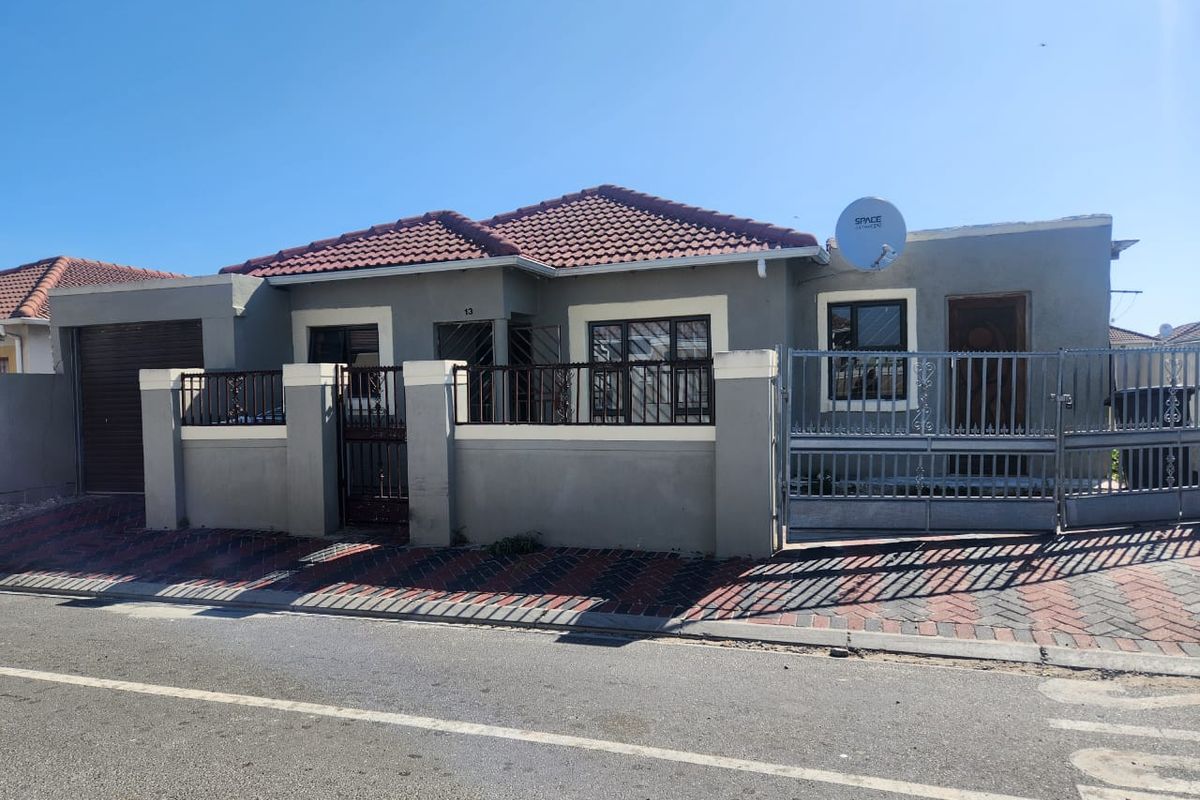 Charming 2-Bedroom Home in Delft Symphony Awaits You! - Photo 2