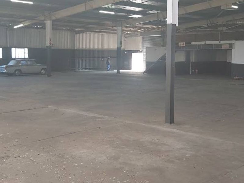 Warehouse/ workshop/distribution unit to let in Wilsonia. - Photo 3