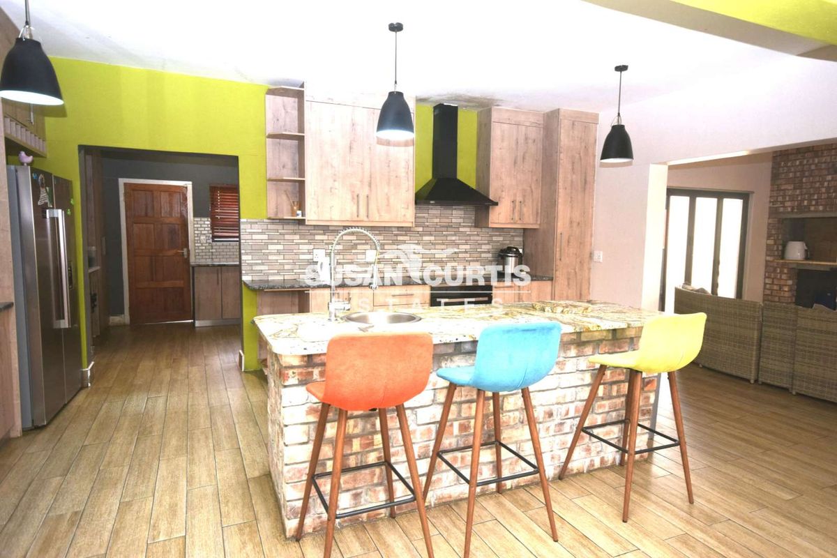 HOUSE FOR SALE IN MILE 4 EXT 1, SWAKOPMUND - Photo 2