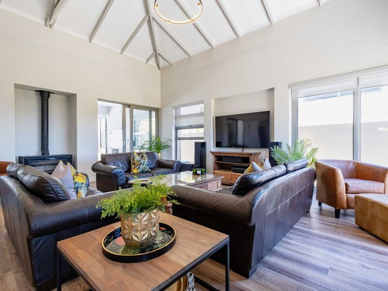 Oubaai Golf Estate 4 Bedroom House For Sale - Photo 7