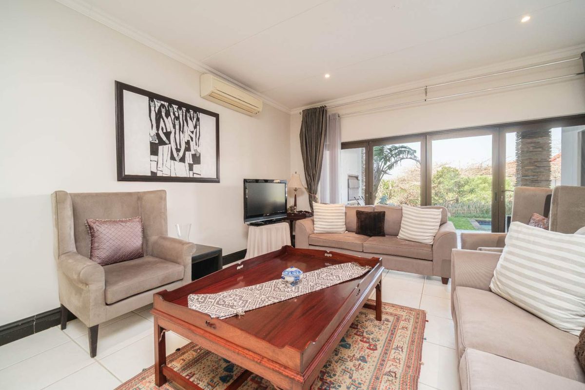 Fully Furnished 3-Bedroom Split-Level Townhouse in Zimbali Coastal Resort - Photo 5