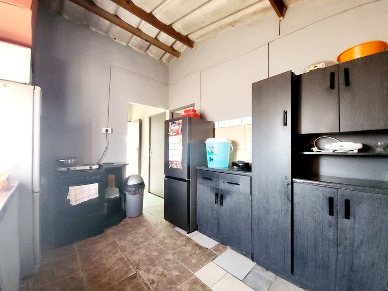 Corner plot property in Omdel, Henties Bay. - Photo 7