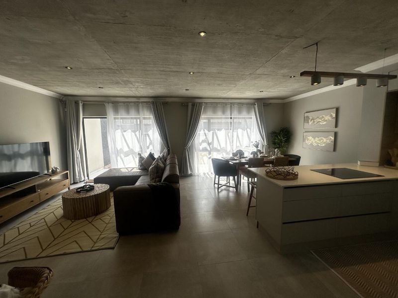 Luxurious Town House TO LET - Photo 6