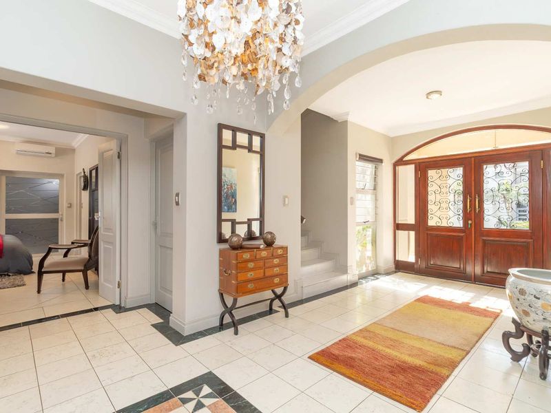 Sophisticated Living in Sought-After Brooklands Estate - Photo 2