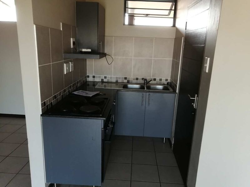 1 Bedroom to rent in Hatfield - Photo 5