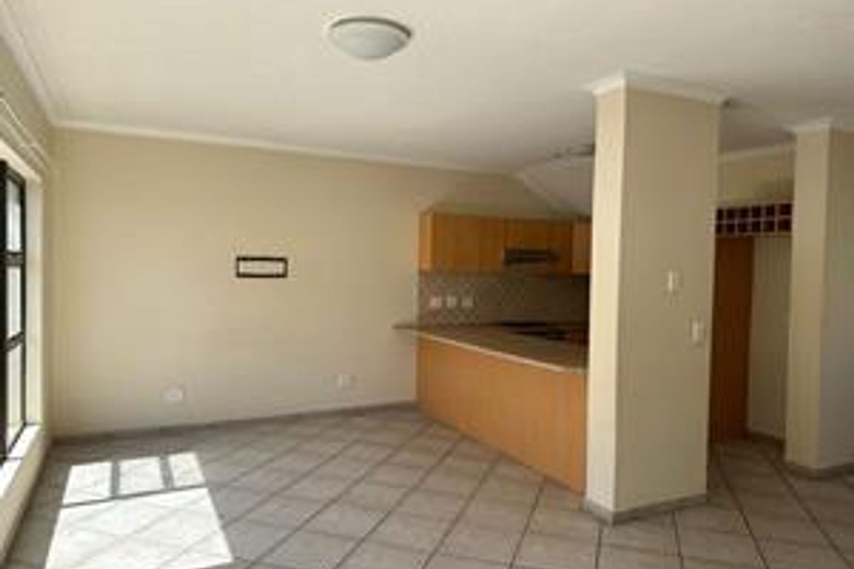 Cozy longbeach apartment for sale - Photo 4