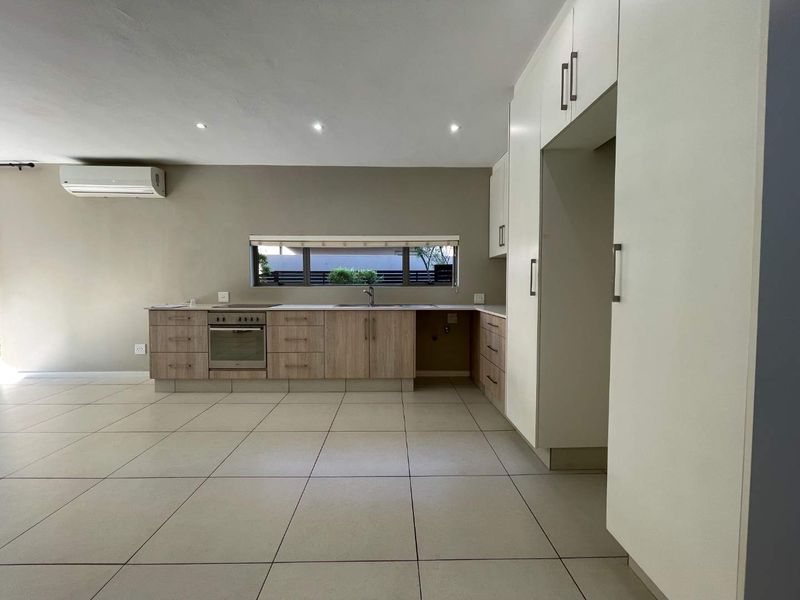2 Bedroom Apartment to rent in Ballito - Photo 4