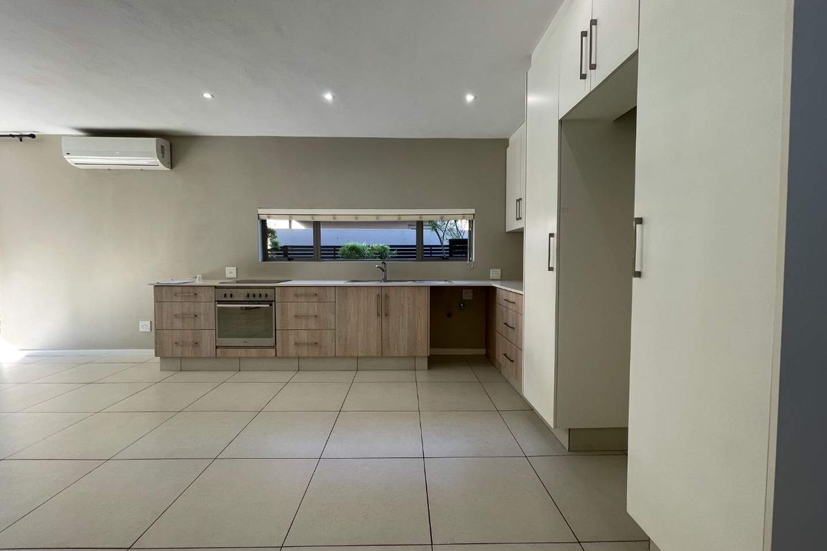 2 Bedroom Apartment to rent in Ballito - Photo 4