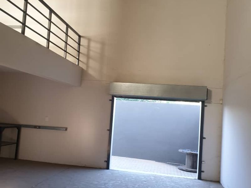 Barleo Park double Storey warehouse unit for Sale - Photo 10