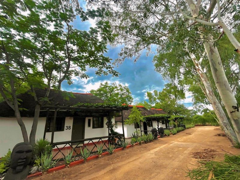 ESTABLISHED HOTEL & LODGE BUSINESS FOR SALE, RUNDU - Photo 2