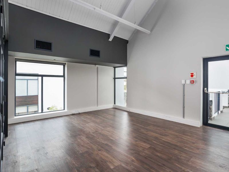 Elevate Your Business at The Polo Village Offices on Val de Vie Estate - Photo 9