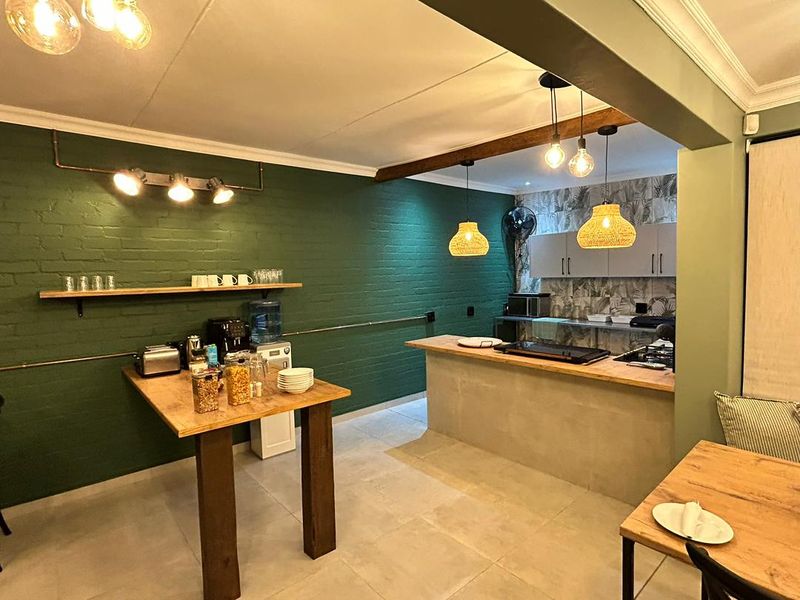 ESTABLISHED GUESTHOUSE BUSINESS - Photo 3