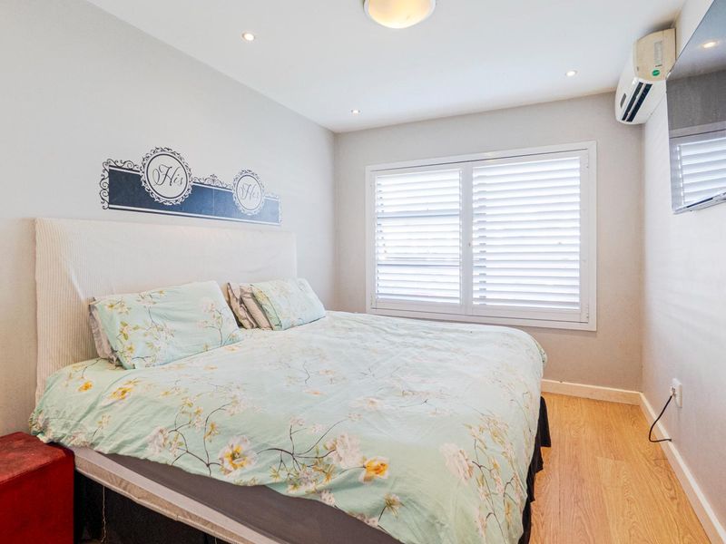 Ground floor modern unit - Photo 10