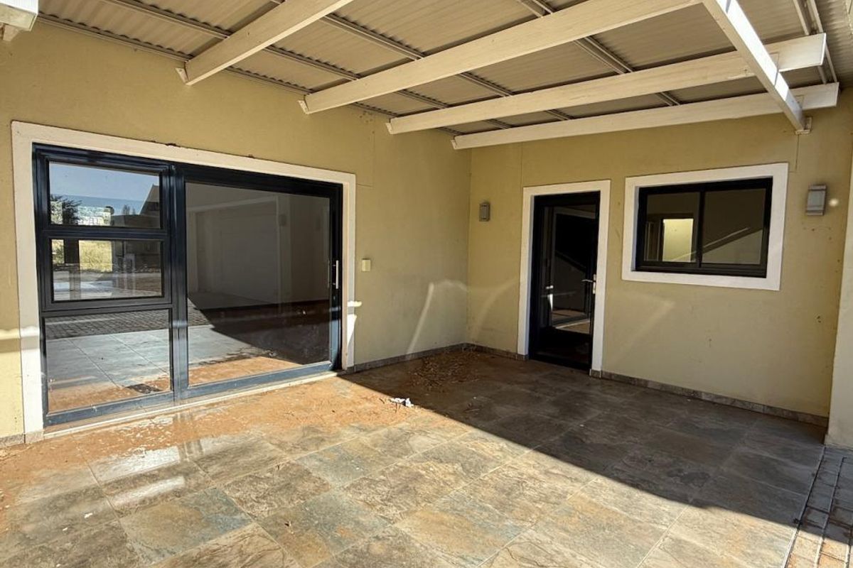 4-Bedroom Omeya House For Sale - Photo 2