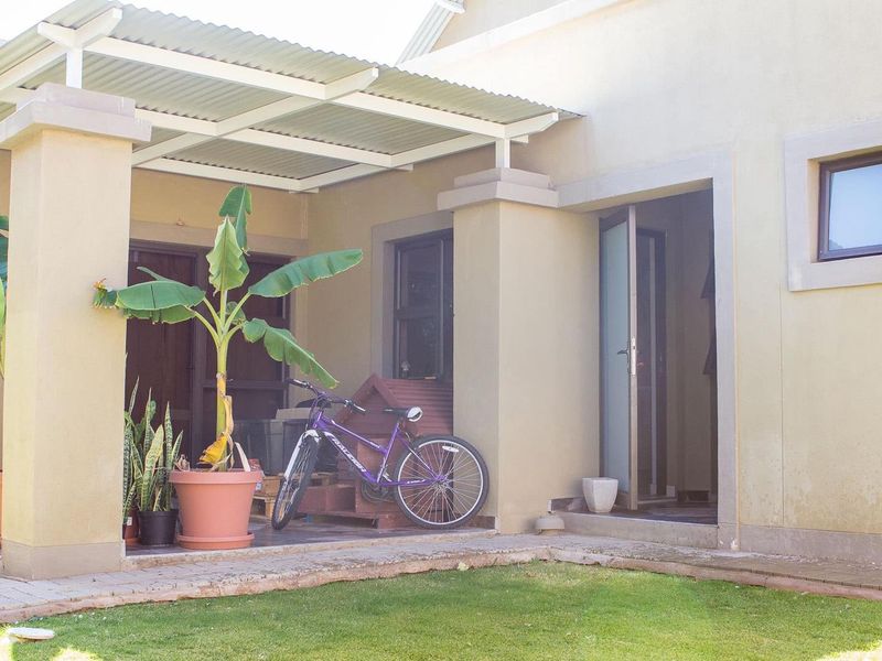 Omeya 4-Bedroom House FOR Sale! - Photo 4