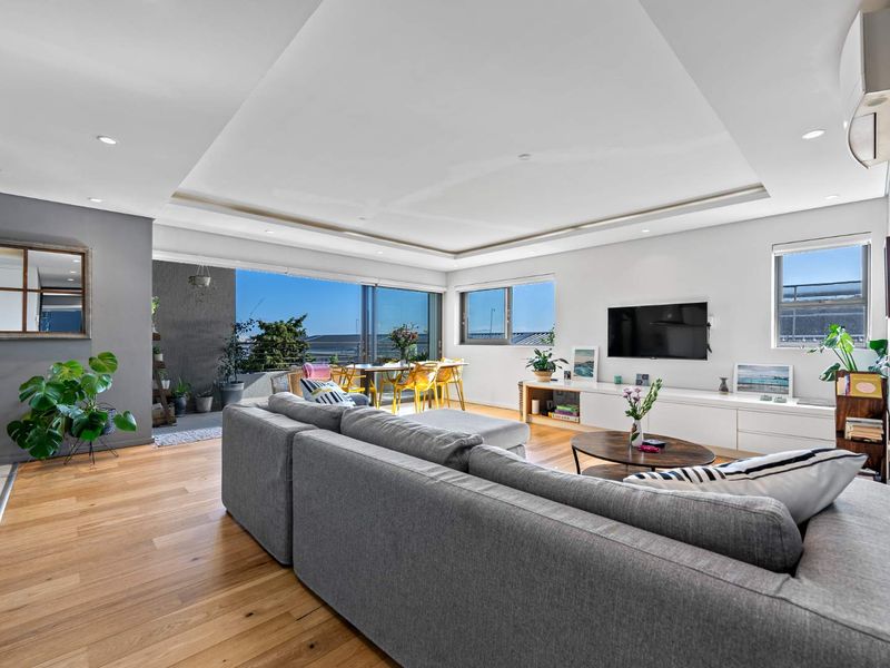 Sun Light, Ocean Views and Top Floor! - Photo 4