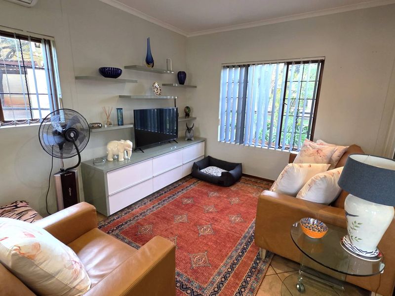 2  Bedroom Townhouse in The Coves Estate - Photo 4