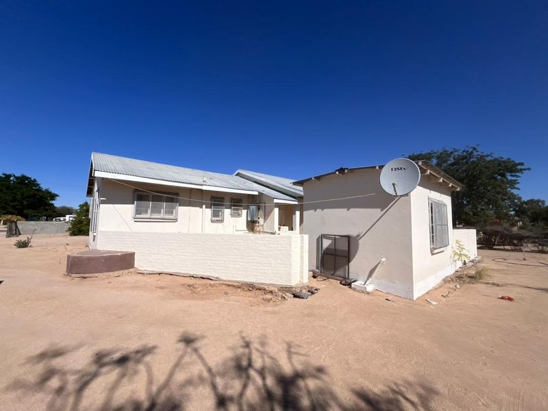 3 BEDROOM HOUSE IN UIS (FOR SALE) - Photo 3